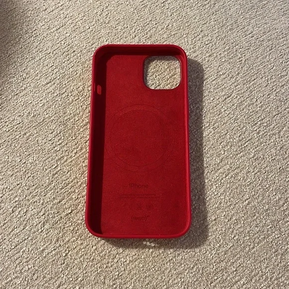 iPhone 13 Silicone Case (Red) - Picture 2 of 5
